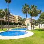 2 Bedrooms With Pool, Terrace And Balcony *